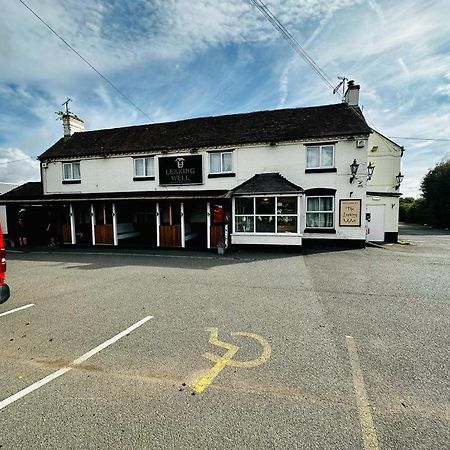 Leaking Well, Dunhampton Hotel Stourport Exterior foto